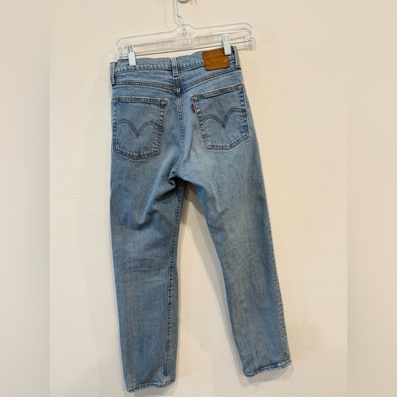 Levi's Light Blue Straight Leg Jeans - Picture 5 of 8